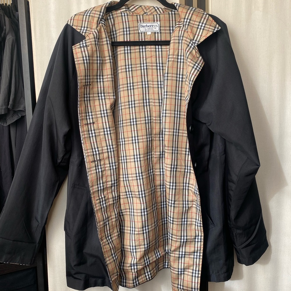 Vintage Burberry Rain Jacket in Large